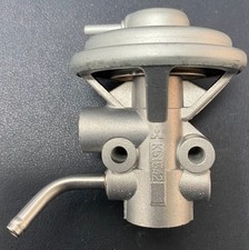 OEM Mitsubishi 1811158B10/ EGV1008 NEW EGR Valve Made In Japan picture