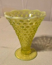 Vtg Fenton Hobnail Yellow Topaz Vaseline Glass Vase that Glows/Opalescent Rim picture