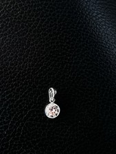 .76 Carat Natural Diamond & Gold Pendant picture