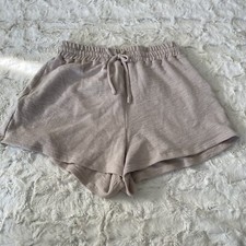 NWT Ava & Ever Women's Beige Elastic Waist Shorts Size Large picture