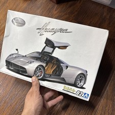 Aoshima 1/24 2012 Pagani Huayra Plastic Model Kit picture