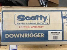 Scotty 1050 Manual Downrigger picture