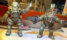 NECA BioShock Big Daddy Rosie/Bouncer 2x Action Figure Set picture