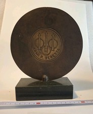 PIETRO BERETTA Multiple Nike Brescia Bronze Advertising Marble Base ARMS SCULPTURE picture
