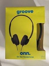 onn. Groove Wired On-Ear Headphones (Black( 3.94 ft (1.2 m) Cable - Brand New picture