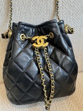 Chanel Makeup Black Quilted Shoulder Strap Bag Crossbody Bucket- VIP Gift w box picture