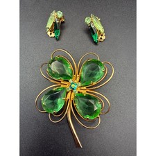Vintage Weiss Green Glass Clover Brooch Clip Earrings Demi Parure 1950s picture