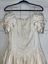 Jessica McClintock Bridal Ivory Satin Lace Wedding Gown V-Neck Sz 11/12 picture