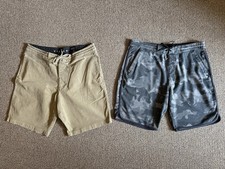 Lot of 2 Vissla Sofa Surfer Board Walk Shorts Corduroy Camo Pockets Men’s LARGE picture