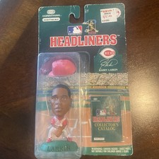 Corinthian MLB Headliners Barry Larkin Cincinnati Reds Figure w/ Catalog picture