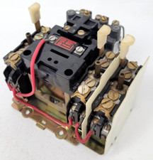709-A0A103 Allen Bradley NEMA Size 0 Motor Starter 120V Coil - Next Day Option picture