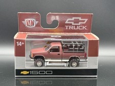 M2 (Pickup Truck) 1993 Chevrolet Silverado 1500 4X4 32500-111 1/64 picture
