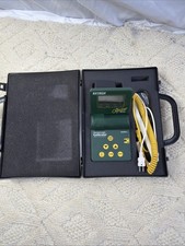 EXTECH Instruments The Oyster 433201A Microprocessor Thermocouple Calibrator picture