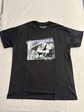 Deftones Chino T-shirt - Licensed Chino Moreno Singing Tee - New picture