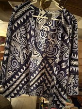 Traveler's by Chico’s  Size 1 Open Front Cardigan with Blue and E [COPY] picture