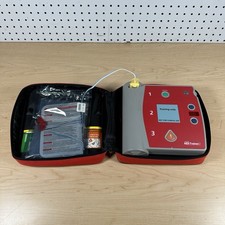 Laerdal AED Trainer 2 w/ Carrying picture