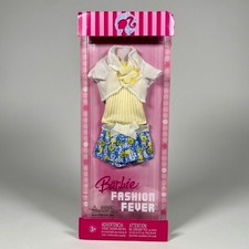 2006 Barbie Fashion Fever K8504 Floral Shorts Yellow Top NEW Sealed Mattel picture