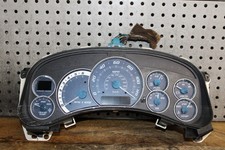 2002 OEM Cadillac Escalade Speedo Instrumental Gauge Cluster Unit picture