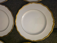 Pristine Set of 12 Royal Doulton Chantilly Ivory Dinner Plates 10.75