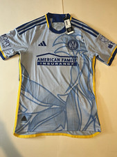 authentic Adidas Atlanta United FC Aeroready Jersey Size M MLS Soccer picture