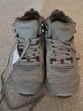 KEEN Women's Hiking Boots US 8 Wide Gray Purple Brown MPN 1026878 picture