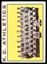 1962 Topps #384 Kansas City Athletics picture
