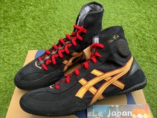 ASICS DAN GABLE EVO 3 1081A052 002 Black/Pure Gold Men's Wrestling Shoes picture