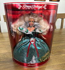 Barbie Happy Holidays Special Edition 1995 Doll 11.5