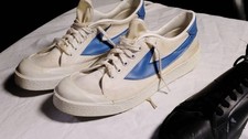 Vintage 1970s White Blue Lightning Bolt Stripe Canvas Sneakers Size 6 Deadstock picture