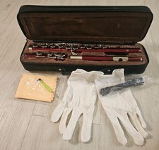 Closed Hole C Flute With Case, Tuning Rod, Cloth and Gloves, Red picture