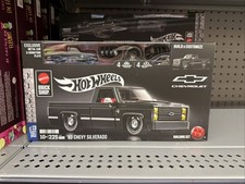 Mattel Brick Shop Hot Wheels Black ’83 Chevy Silverado Building Set Kit picture