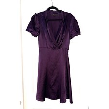 Vintage BCBG MaxAzria 100% Silk Purple Wrap Dress Y2K Textured Surplice Size 4 picture
