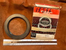 National Federal-Mogul Oil Seals 415036 picture