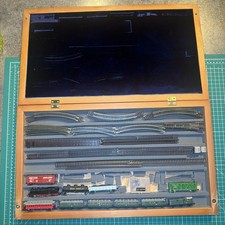 Arnold  N Scale Train Set German Steam Locomotive 78 164 Engine Cars Rail Case picture