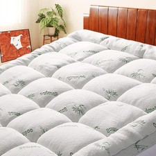 Mattress Topper Cooling Bamboo Mattress pad with 1000 GSM Down Alternative Fill picture