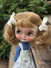 Blonde Freckled Blythe-like Customized Factory Doll With Full Set Shoes, Clothes picture