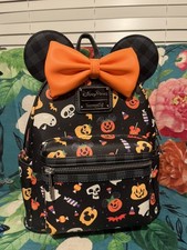 DISNEYS PARKS 2021 HALLOWEEN LOUNGEFLY BACKPACK NEW WITH OUT TAGS picture
