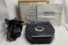 Vintage Seiko Kinetic Energy Supplier YT02A Watch Dealer Charger & Box & Manual picture