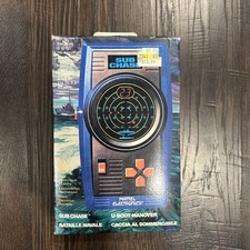 VINTAGE MATTEL SUB CHASE ELECTRONIC HANDHELD GAME 1978 W/ BOX NOS picture