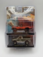 M2 Machines Blind Box Series 2: 1998 GMC Sierra 1500 4x4 Opened Box picture