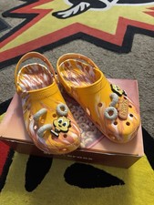 Crocs Classic Honey Nut Cheerios Clog Buzz the Bee Orange/White Men US 9 picture