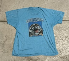 True Vintage 80’s Ringling Brothers and Barnum Bailey Circus Tiger Tee Size M picture