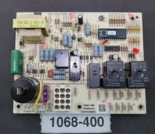 Honeywell Goodman Amana 1068-400 Control Circuit Board B18099-18  picture
