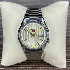 Vintage Seiko 5 Automatic, Cream Dial,Day Date, Refurbished Running condition picture