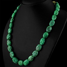 BEAUTIFUL 438.00 CTS NATURAL GREEN EMERALD OVAL CARVED BEADS NECKLACE (DG) picture