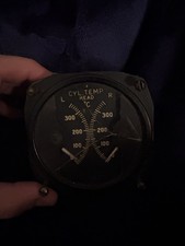 P38 WW2 Aircraft Cylinder Head Temperature Gauge. picture