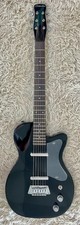 Silvertone Model 1303/U2 Electric Guitar in a Black Finish - Re-Issue - B stock picture