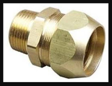 OmegaFlex TracPipe FGP-SFST-750 AutoSnap Straight Male 3/4