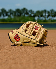 WILSON 2026 A1000 PF11 11” INFIELD BASEBALL GLOVE picture
