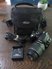 Nikon D60 DSLR DX Camera Outfit W/ Rare VR Nikon DX AF-S NIKKOR 18-55mm lens picture